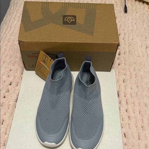 Spenco Gray Slip-On Sneakers - Picture 1 of 10